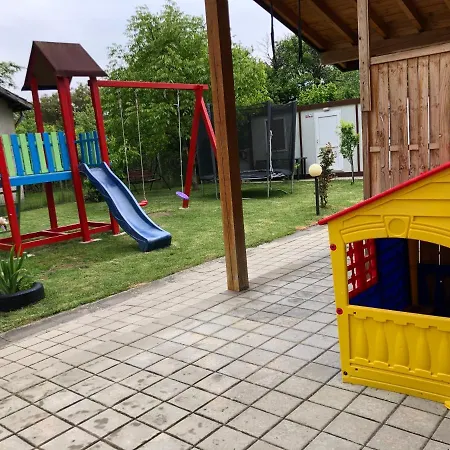 Jerman 게스트하우스 *